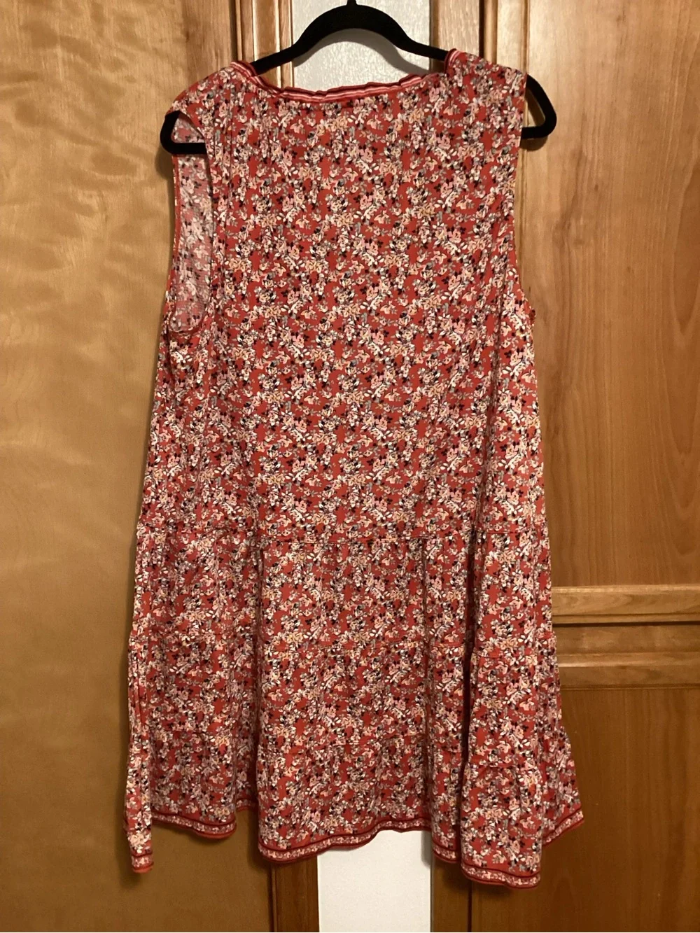 Max Studio Coral Floral V-Neck Tiered Dress, 1X - Picture 2 of 6